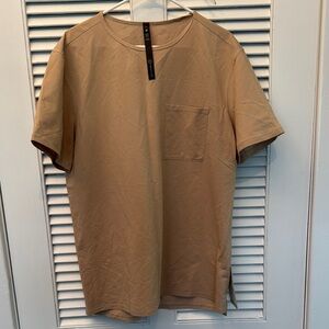 Lululemon Tan Men's Chest Pocket Shirt Relaxed. XL.  NWT.